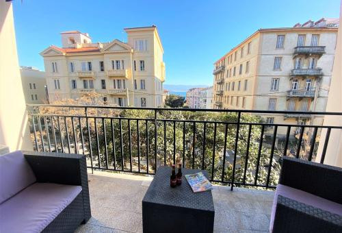 Located In The Heart Of The City Of Ajaccio, In A Renowned District, Only...