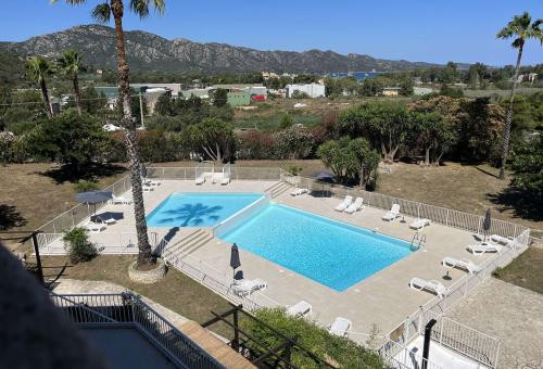 SAINT-FLORENT 2B - Studio 20 m² - 2 personnes climatisé - balcon- Vue piscine