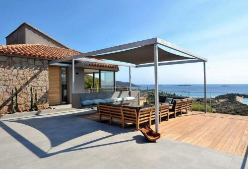 Villa 4 bedroom Porto-vecchio