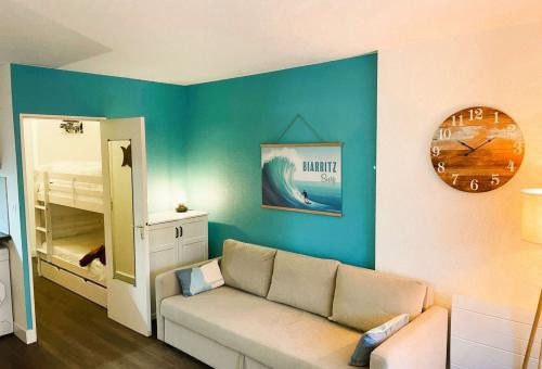 Charming studio close to Milady beach