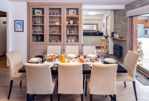 MERIBEL VILLAGE - Chalet MARMOTTES
 LABEL MERIBEL
Classement 3*

Chalet...