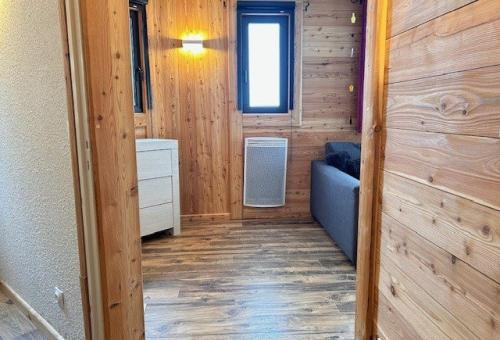 Risoul 1850 (05) – Secteur bas de station – Résidence les Airelles...