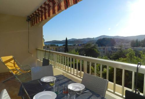 Bormes les Mimosas (83) - La Favière -BRISE MARINE
Appartement - 25 m²...