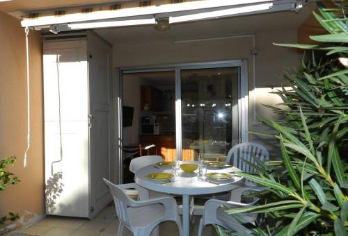 Bormes les Mimosas (83) - Quartier de La Favière - Résidence Les Rives de La...