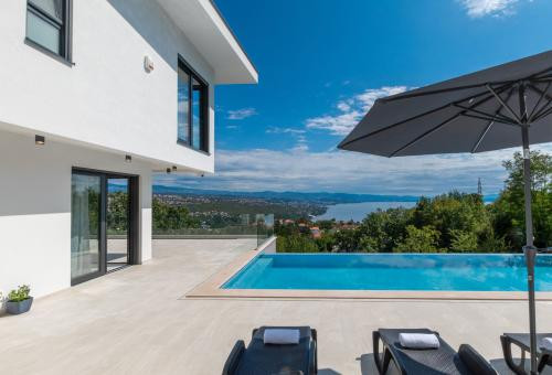 Maison 4 chambres Matulji
